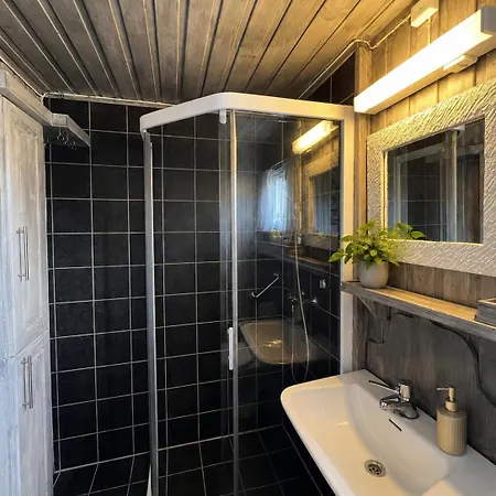 بيت للعطل Cosy Family Cabin Five Minutes From Geilo Town Centre يالو